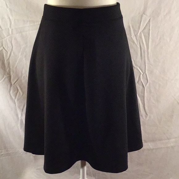 NEW FOREVER 21 plus size skirt - Picture 5 of 10